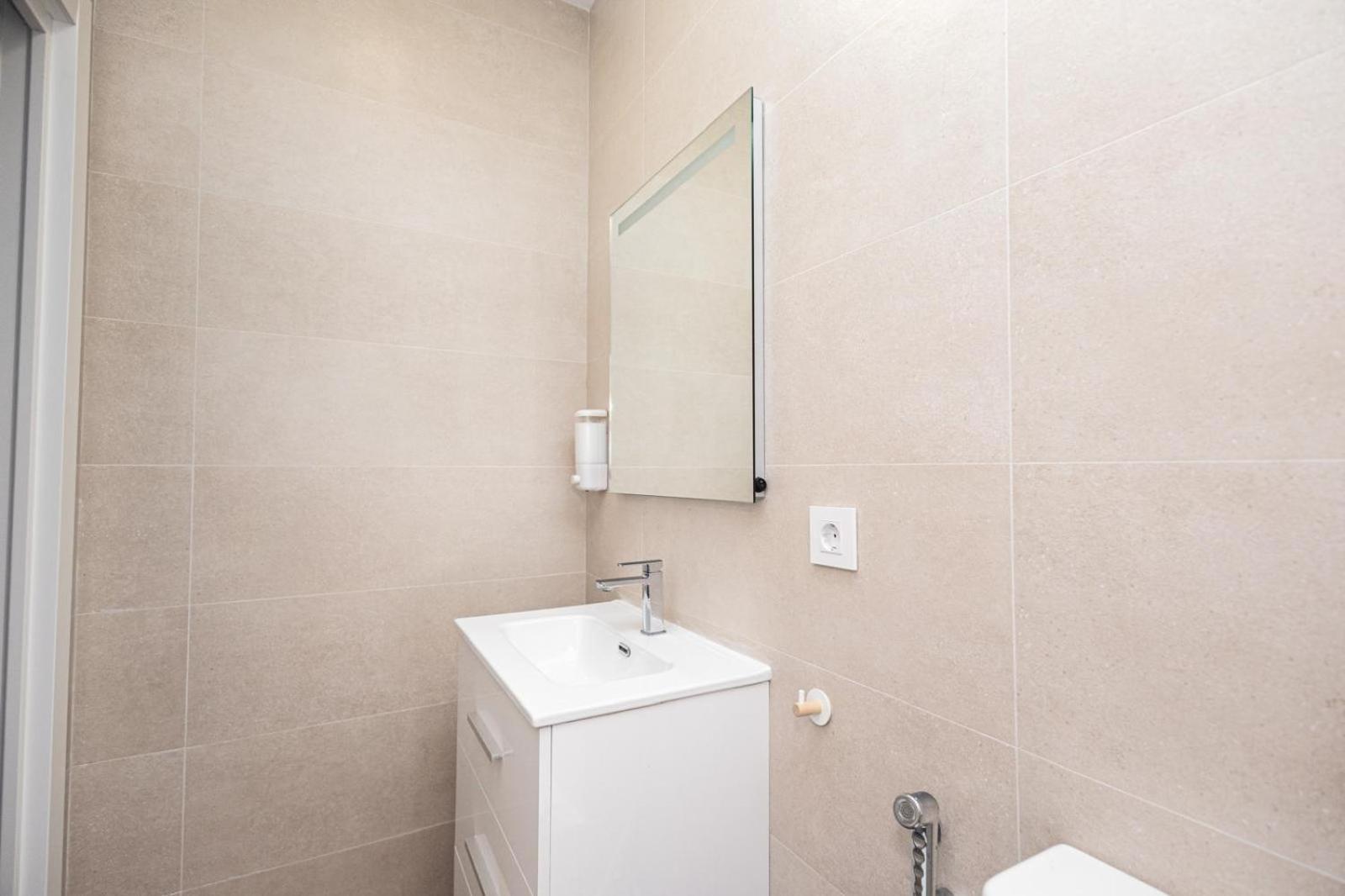 Ra Apartamentos Sevilla لقنت المظهر الخارجي الصورة